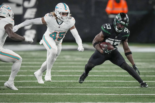 Ravens officially add RB Dalvin Cook, signing him to practice squad