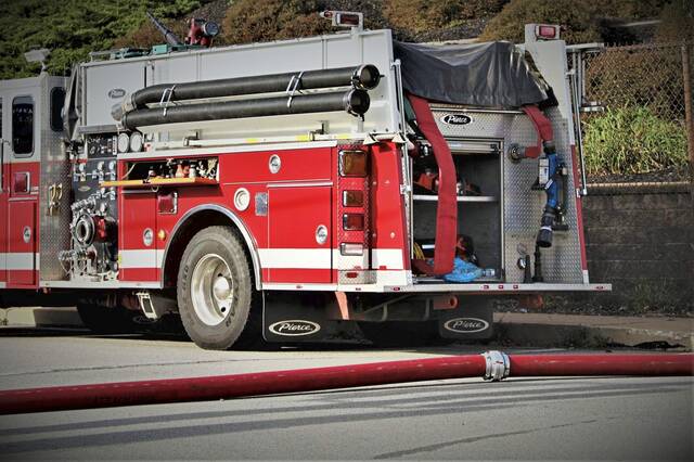 6934262_web1_WEB-Fire-truck-JJ