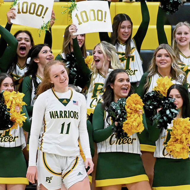 With big 4th quarter, Olivia Pepple hits 1,000 points, leads Penn-Trafford past Latrobe
