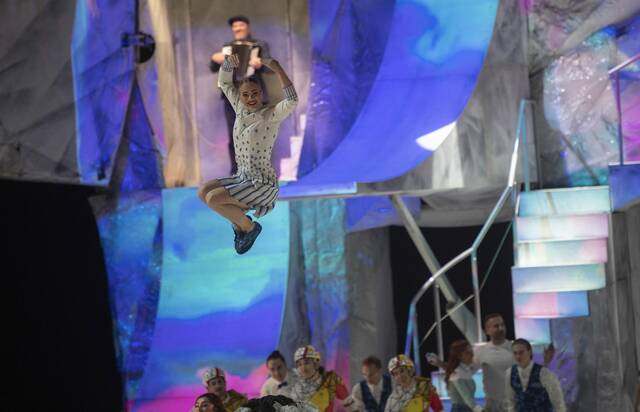 6968297_web1_ptr-Cirque30-011924