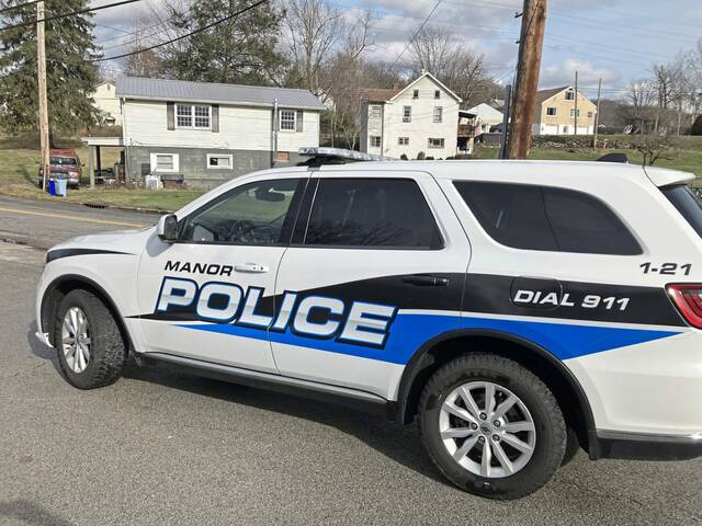 Manor police officer accused of impersonating UPMC police, stealing credit cards, key from employee