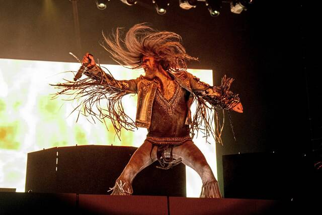 6999065_web1_ptr-RobZombie-013024