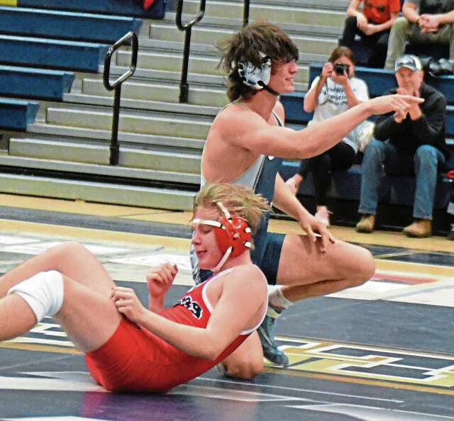 WPIAL team wrestling championships: Kiski Area beats Moon to move into 1st round