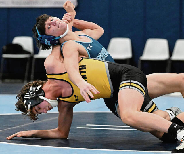 Burrell wrestling moves step closer to getting back to top of WPIAL Class 2A