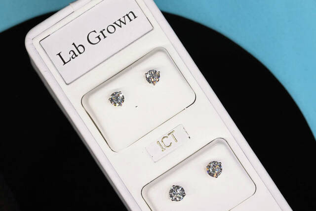 6979302_web1_gtr-labdiamonds03Web-021224