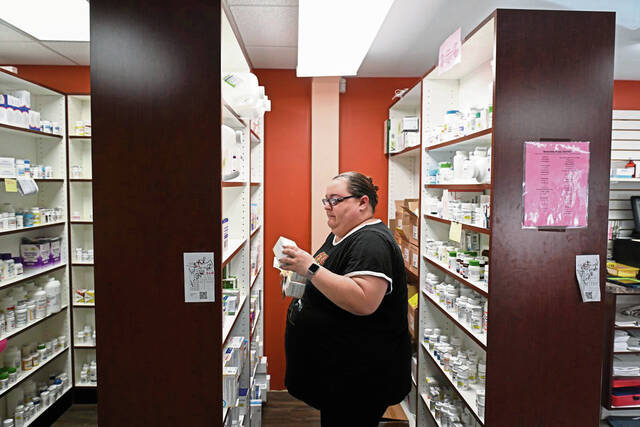 7010108_web1_gtr-SmallPharma002-020224