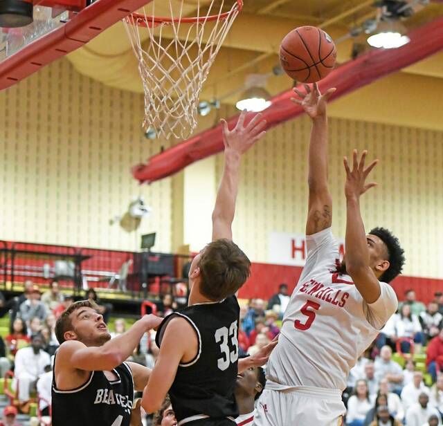 Penn Hills notebook: Wrestlers look to advance to WPIAL tournament