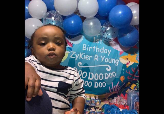 7032626_web1_zykier-young-balloon