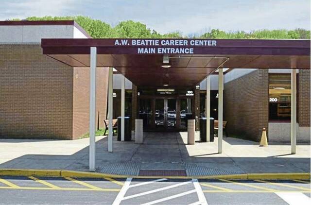 7032848_web1_nj-beattiehonors-022819