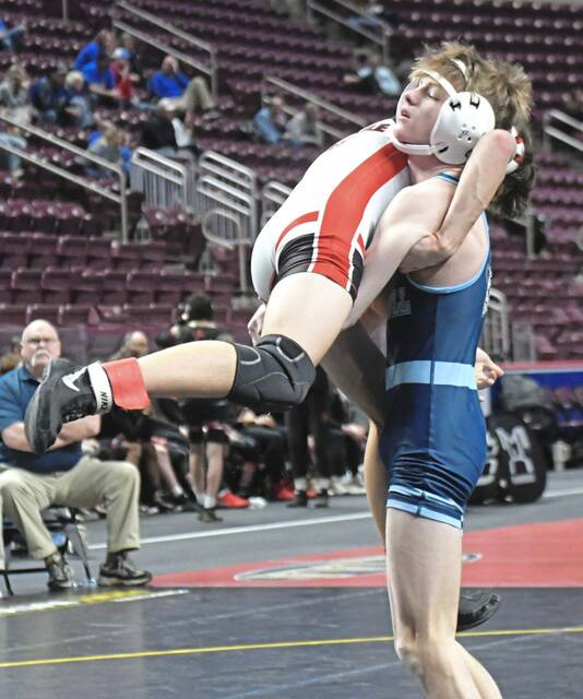 Burrell wrestling starts fast, buries Honesdale in  1st round of PIAA team tournament