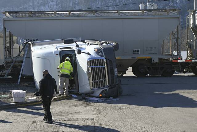 7047483_web1_VEP-LO-Scenstrain-022524