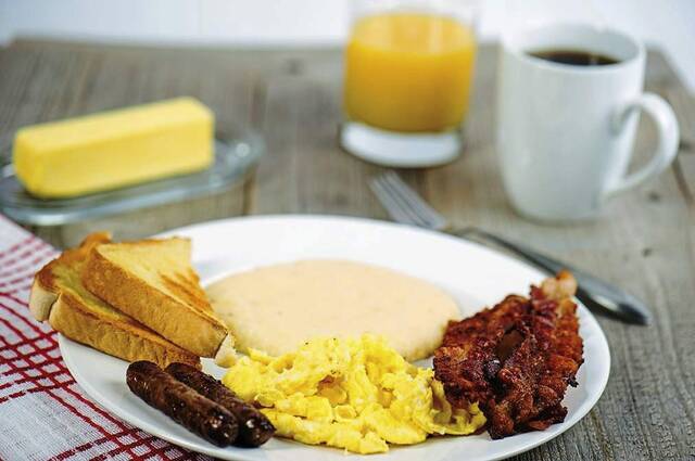 7056136_web1_PancakesandSausage