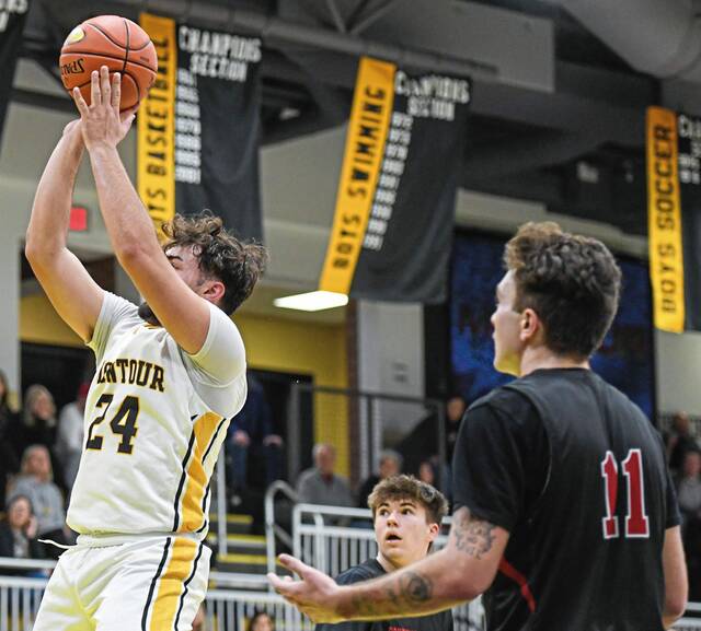 Montour boys pull away to defeat Southmoreland in WPIAL 4A 1st round