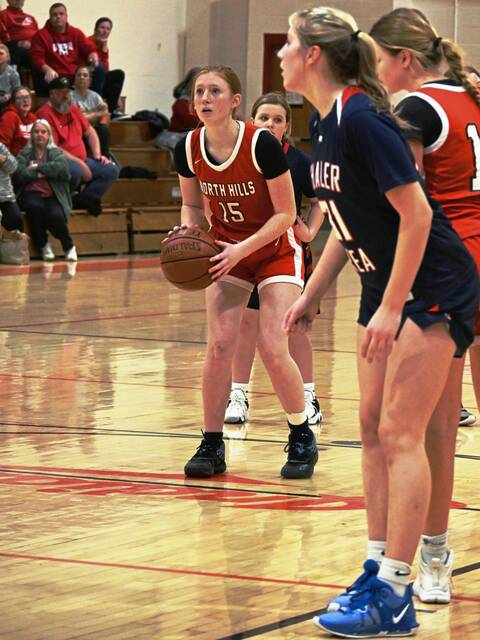 7063414_web1_nh-undefeatedgirls-022924-2