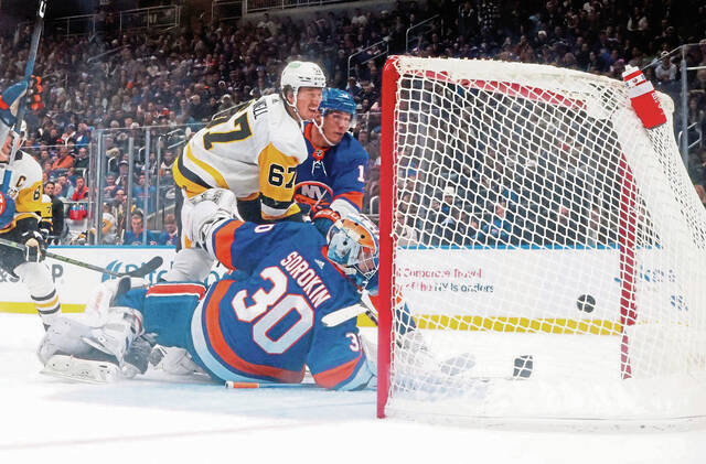 7069636_web1_gtr-Rakell-122923