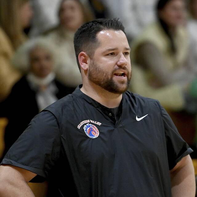 Brandon Sensor resigns as Chartiers Valley boys basketball coach, citing lack of support from administration