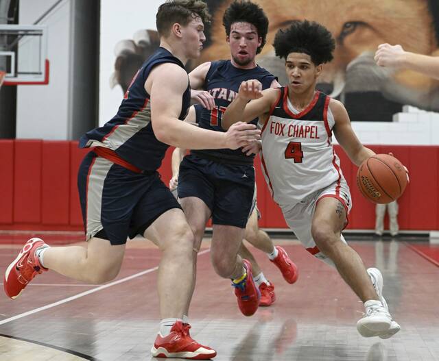 1st-round jitters can’t stop Fox Chapel in wild win over North Hills