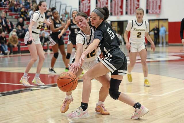 Riverview girls sink Monessen in Class A, advance to semifinals
