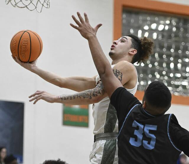 Yough’s Terek Crosby scores 2,000th point in playoff loss to Shady Side