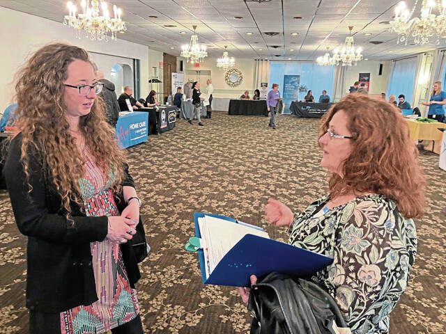7096045_web1_gtr-JobFair