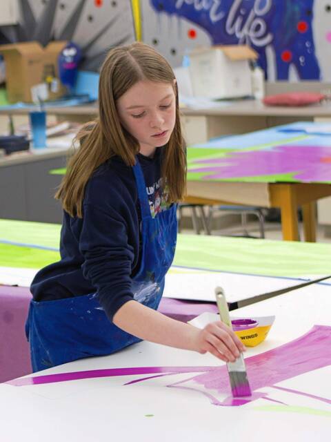 7098205_web1_hj-middleschoolmural-030724-2