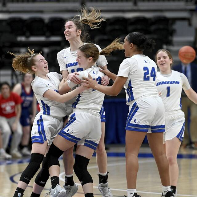 Union girls fend off challenge from St. Joseph to defend WPIAL title in OT<span class="headline-video">Video <i class="fa-solid fa-circle-play"></i></span>