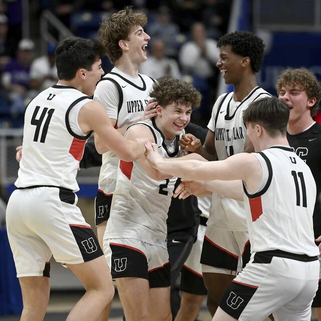 Upper St. Clair ends Baldwin’s WPIAL run with resounding victory in Class 6A final