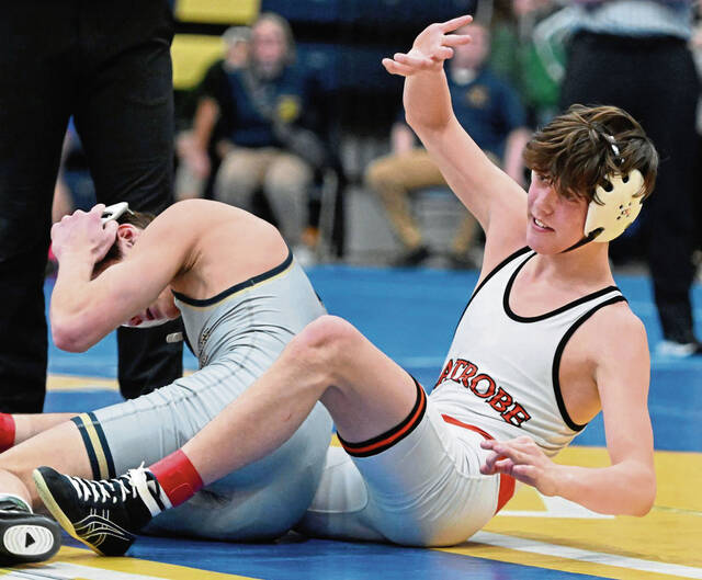 Latrobe’s Luke Willochell claims 3rd WPIAL title; Hempfield’s Eli Carr his 2nd