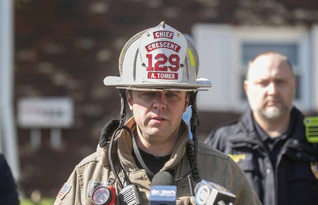 7138034_web1_PTR-housefire-