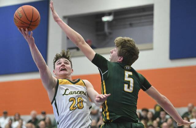 Billy Schaeffer’s grand night helps Deer Lakes boys down Forest Hills in PIAA 2nd round