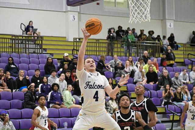 7150081_web1_gtr-LandonButler