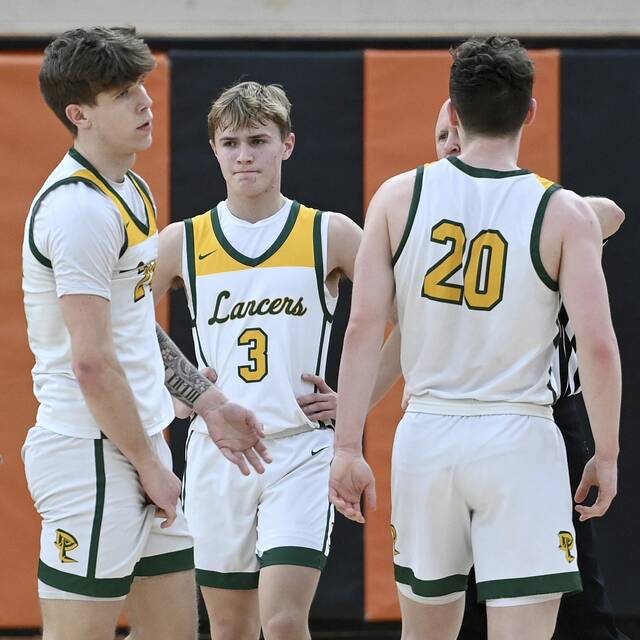 Deer Lakes’ long run of playoff success ends with loss to Franklin