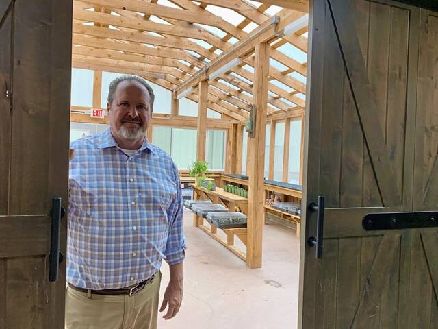 7163600_web1_vnd-harvestgreenhouse4-032224