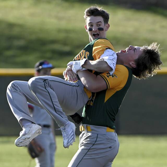 Penn-Trafford baseball avenges tight loss to Fox Chapel by walking it off in rematch