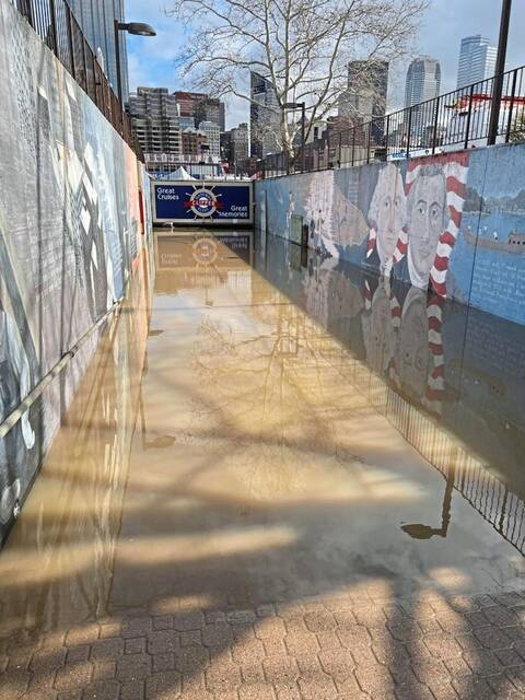 7208990_web1_ptr-openday-clipper