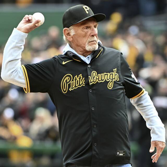 7218680_web1_ptr-BucsOpener21-040624