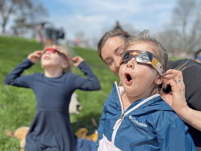 7226785_web1_ptr-eclipsetwitterimage-9