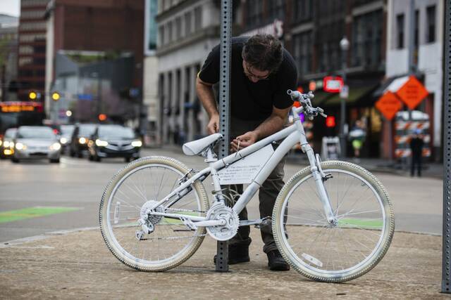 7229119_web1_PTR-GhostBike-7-041124