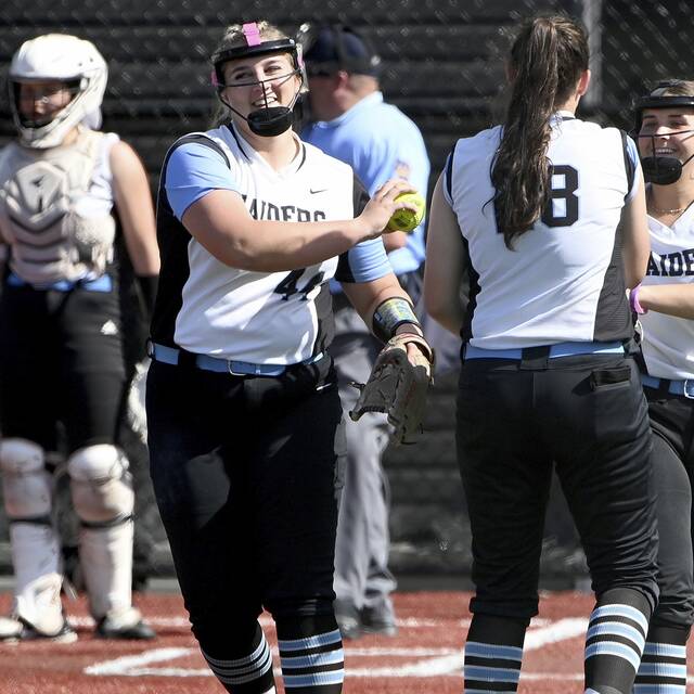 What to watch for in WPIAL sports on April 10, 2024: Softball powers Hempfield, Seneca Valley to meet again