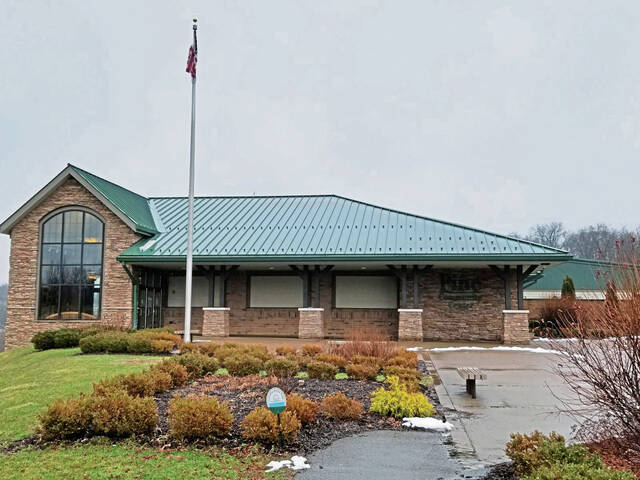 7230039_web1_pcj-pinecommunitycenter-022119