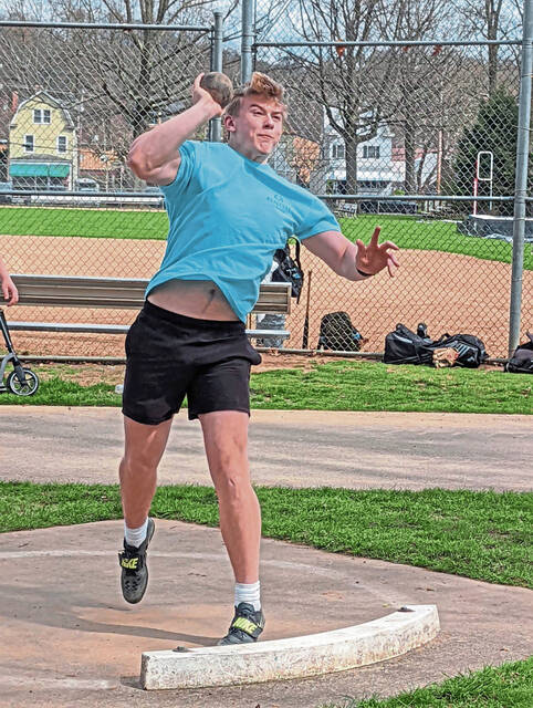 Returning athletes bolster Riverview track and field teams