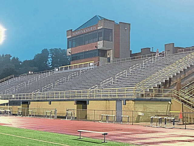 7249312_web1_Norwin-Knights-Stadium