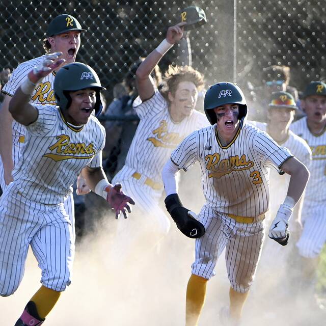 Pine-Richland senior delivers walk-off hit in 1st at-bat of season in win over Seneca Valley