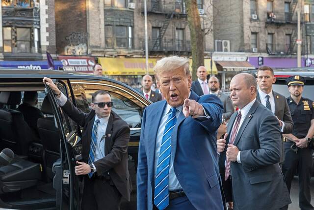 7255669_web1_US-NEWS-NY-TRUMP-PROBE-TRIAL-COMPLAINS-GET