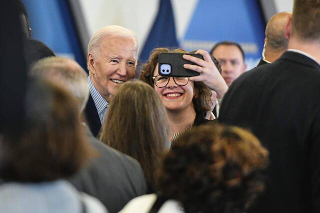 7255959_web1_ptr-Biden010-041824