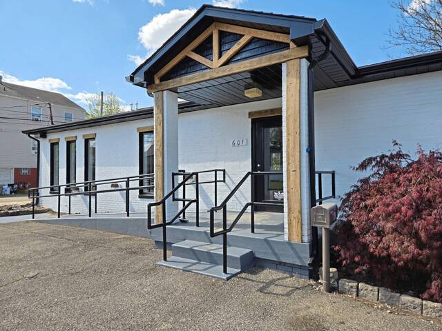 7272906_web1_vnd-newkendogmahouse5-042524