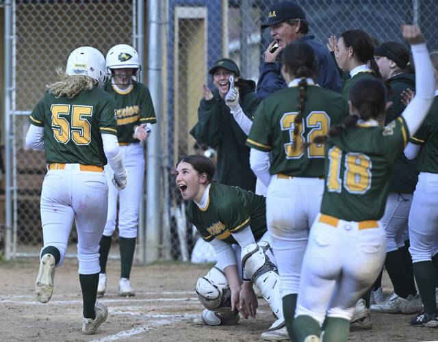 Penn-Trafford holds on for tight victory over Franklin Regional