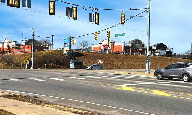 7273806_web1_naj-mccandlessfunds-022924