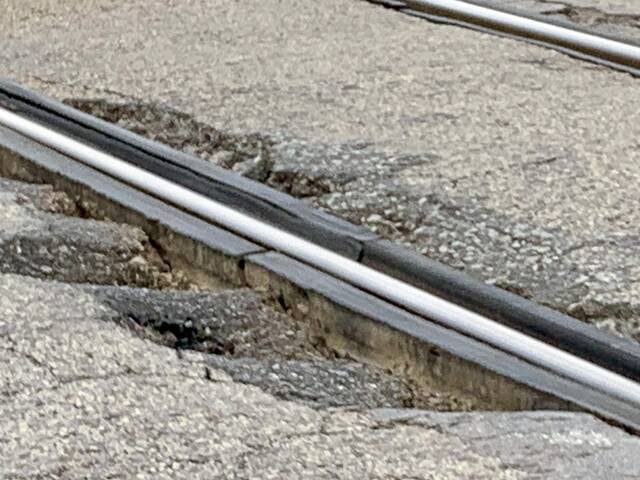 7276674_web1_vnd-tarpotholes-042424