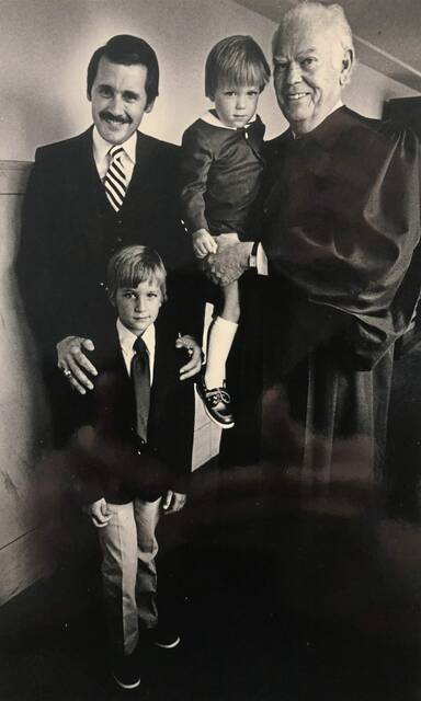 7290475_web1_ptr-JohnsonOBIT-Jerry-Johnson-being-sworn-in